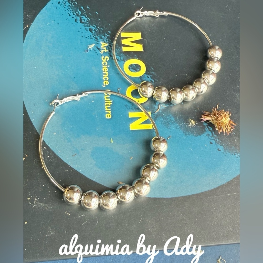 Big hoops ball beaded silver earrings
